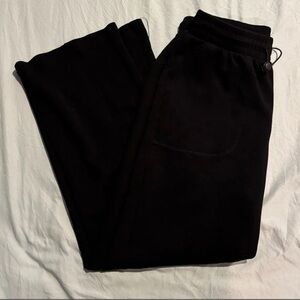 Women’s Athletic Black Pants